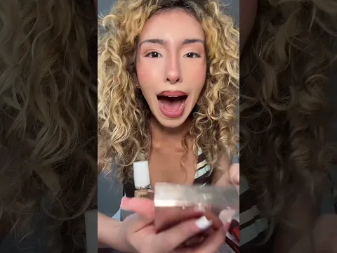 Make up interrupted by Michael Jackson sounds