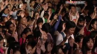 Download Yesus yang termanis \u0026 Bapa Lembutkanlah hatiku - Live Report Healing Movement Crusade Bitung MP3