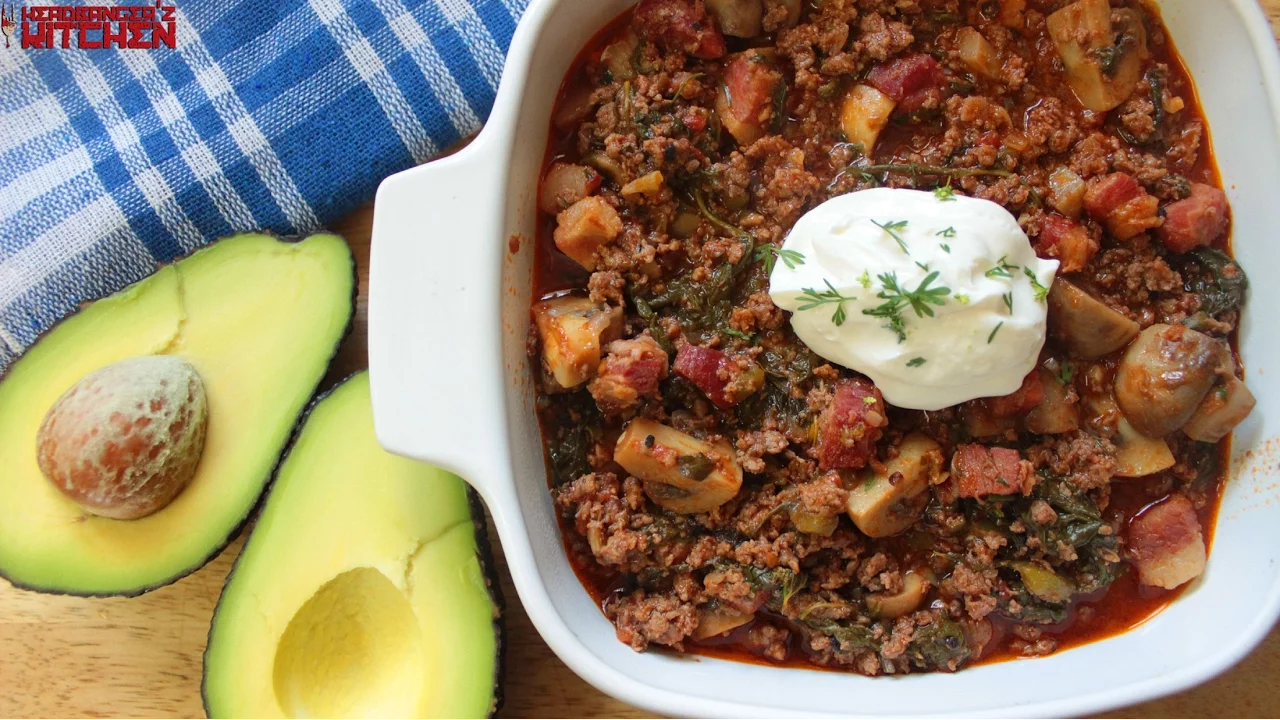 This dish is fun to make and eat, perfect for parties. Spicy mince, seasoned beautifully, crisped up. 