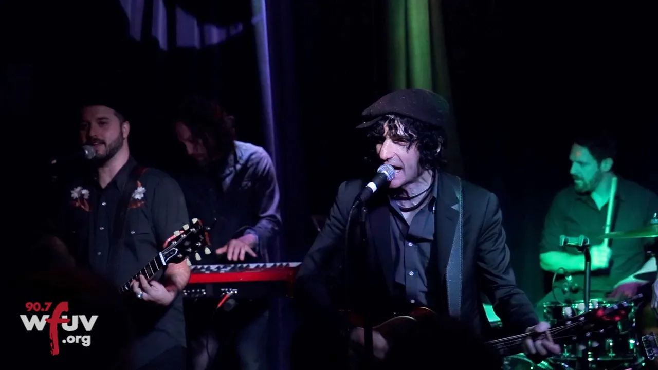 Jesse Malin - "Meet Me at the End of the World Again" (Live at Berlin) Jesse Malin - "Meet Me at the End of the World Again" (Live at Berlin)