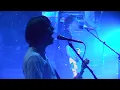 Download Lagu Radiohead - 2 + 2 = 5 (Live from London, November 2003)