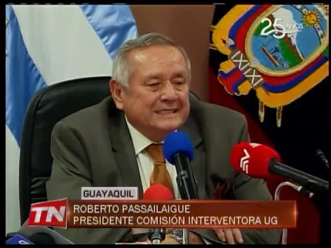 Universidad de Guayaquil posesionó a 14 nuevos decanos