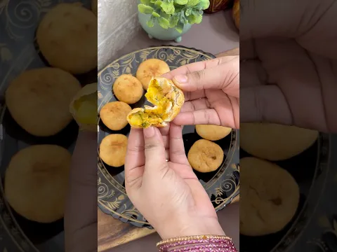 Crispy Onions Mini Kachori #shorts #food #recipe #kachori