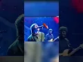 Noel Gallagher laughing at Liam Gallagher at Oasis concert #oasis #liamgallagher