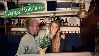 Minimalist Holiday Traditions (Tiny Living) / Christmas Aboard a Sailboat
