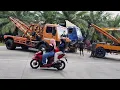 Download Lagu PENGAWALAN KETAT ATAS PENYELAMATAN TRUCK TERBALIK