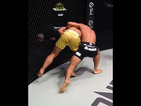 ALL GAS, NO BRAKES 💨 Yuya Wakamatsu gets ready to take on Willie van Rooyen at ONE SAMURAI 3!