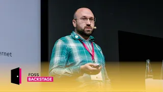 Drew DeVault - Building and scaling Hare s community governance