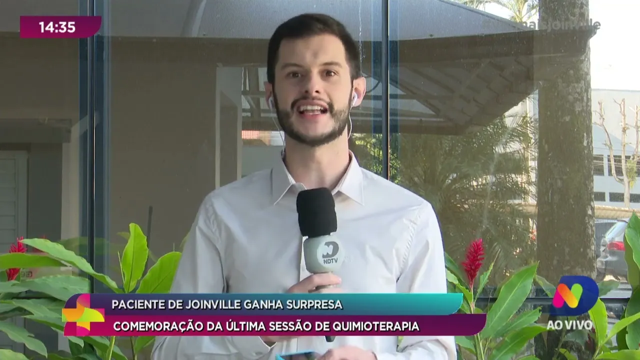 Paciente de Joinville ganha surpresa: comemoração da última sessão de quimioterapia