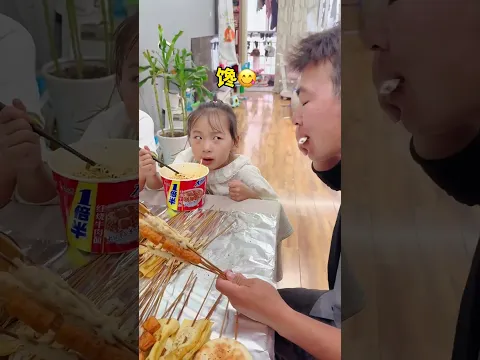 Video Thumbnail: 只吃零食不吃饭？那就让魔法打败魔法吧！# 嘟嘟的卑微生活 #金牌育言家 #超有用育儿日记