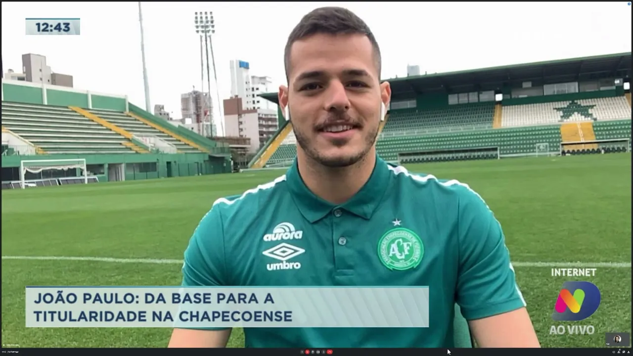 Esporte: João Paulo, da base para a titularidade na Chapecoense