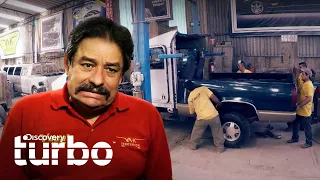 Martín Descubre un Error en las Medidas de la Cabina | Mexicánicos | Discovery Turbo Latinoamérica