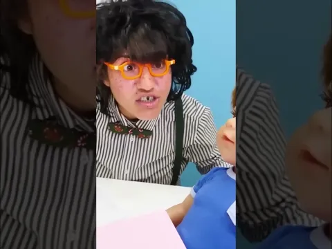 Gizli Sohbet: Şapka Pazarlığı ve Komik Anlar! 🤫🎩😂 #KomikAnlar