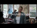 Mahalia Dazzles With Sentimental "Grateful"