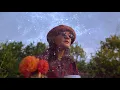 Download Lagu Big Thief - Words (Official Video)