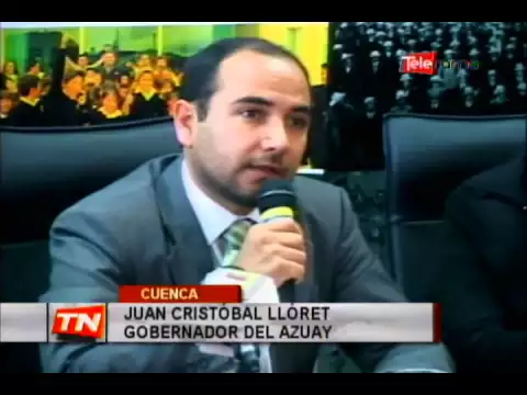Juan Cristóbal Lloret asume gobernación del Azuay