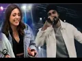 Download Lagu Mientras Halil İbrahim estaba en el escenario, miró a Sıla y dijo: \