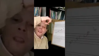 اشارات اليد لغناء السلم الموسيقى محمد كريم حسين 