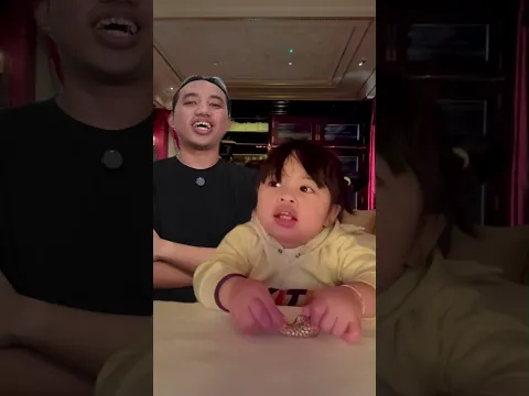 om main sama lily 😂
