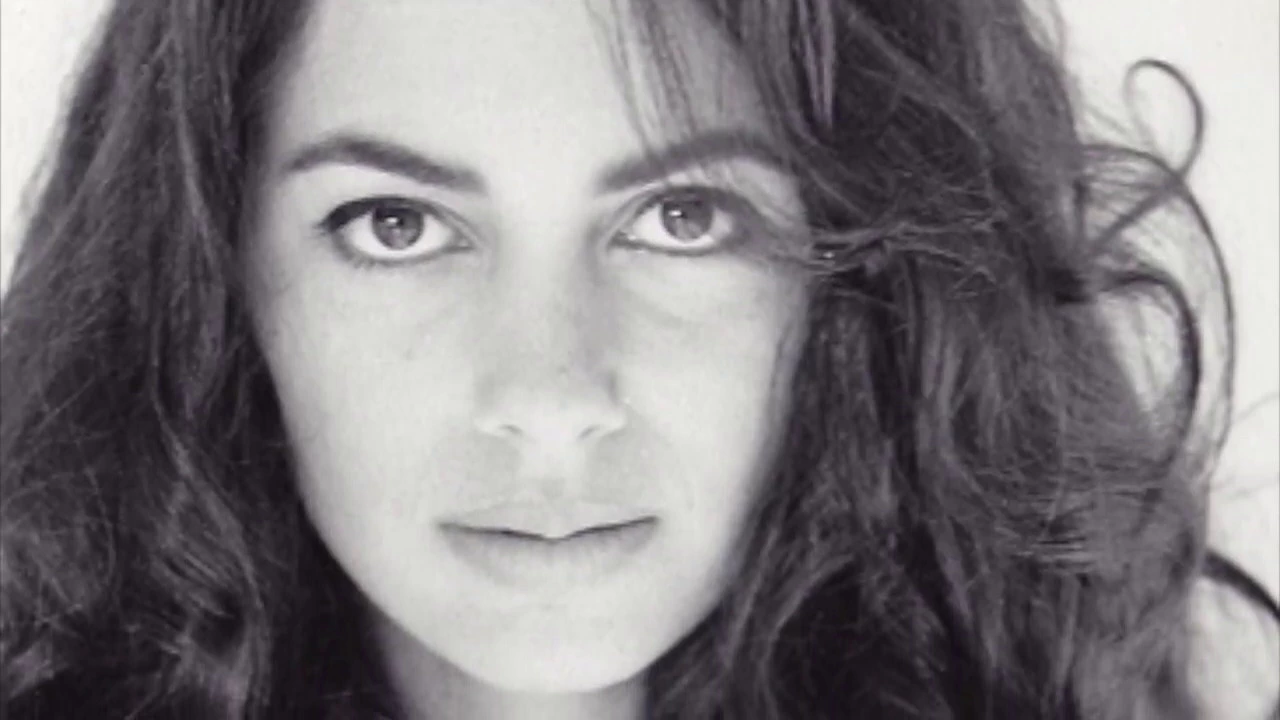 Susanna Hoffs - Those Days Are Over