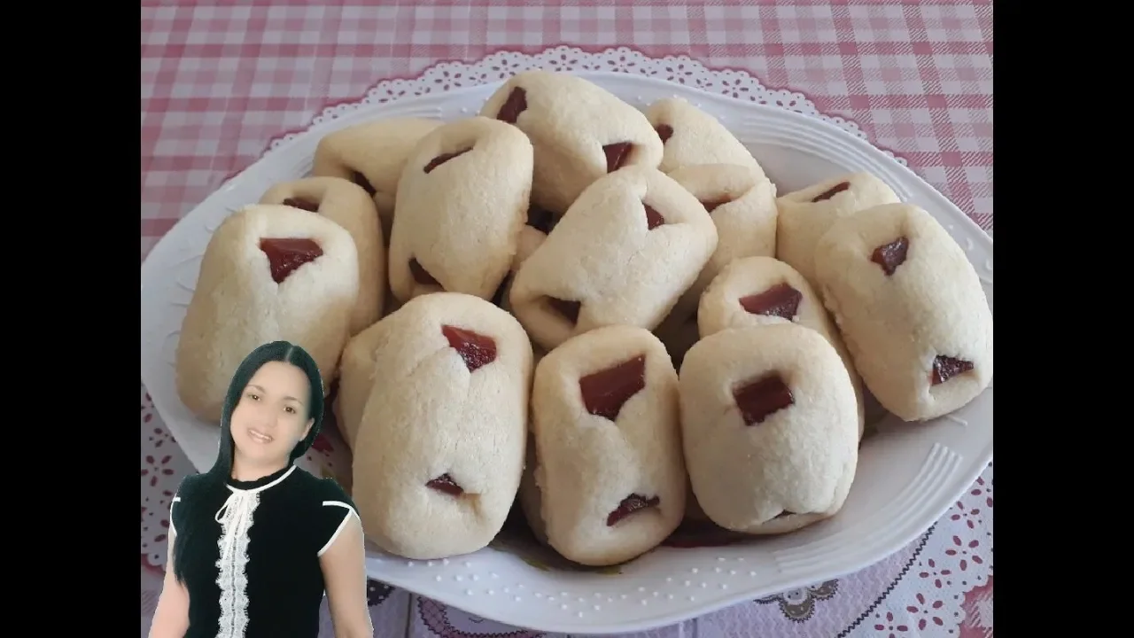 APENAS ÁGUA SAL E FARINHA/ SALGADINHO SUPER FÁCIL E DELICIOSO - Luzia Oliveira