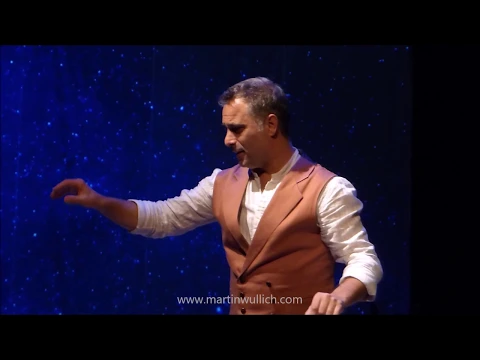 MUCHACHO DE LUNA - Oscar Barney Finn - www.martinwullich.com