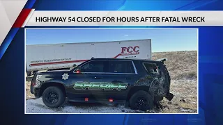 1 dead after Quay County deputy hit while working crash investigation