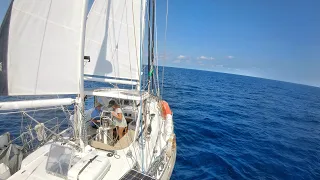 SLOW TV – Sailing to Borneo in 4K real-time – ASMR 03