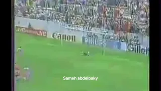 مقدمة برنامج الكاميرا فى الملعب دندنها