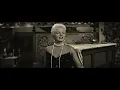 Peggy Lee sings "He needs me" in the movie "Pete Kelly's blues" 1955