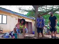 Download Lagu Le PDG est venu rendre visite à son père mais tombé fou épris du pauvre fille qu'il a vu au village3