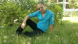 مصطفى حلمي موسيقى الراقصه والسياسي 