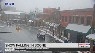 Snow falling in Boone North Carolina