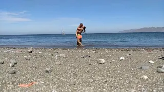 18-04_Naked in the Bay (sailing ZERO)