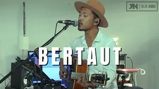 Download BERTAUT - NADIN AMIZAH [LIRIK] ROLIN NABABAN COVER MP3