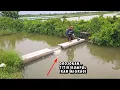 Lagu Edan.. Mancing ikan mas di bawah grojokan malah panen ikan ini