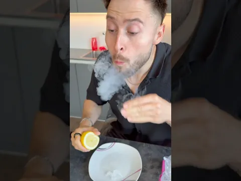 Das passiert wenn man Eis mit Zitrone mischt 🤯