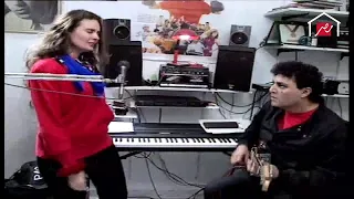 مشهد نادر رائع يسرا تغني جت الحرارة مع حسين الإمام 