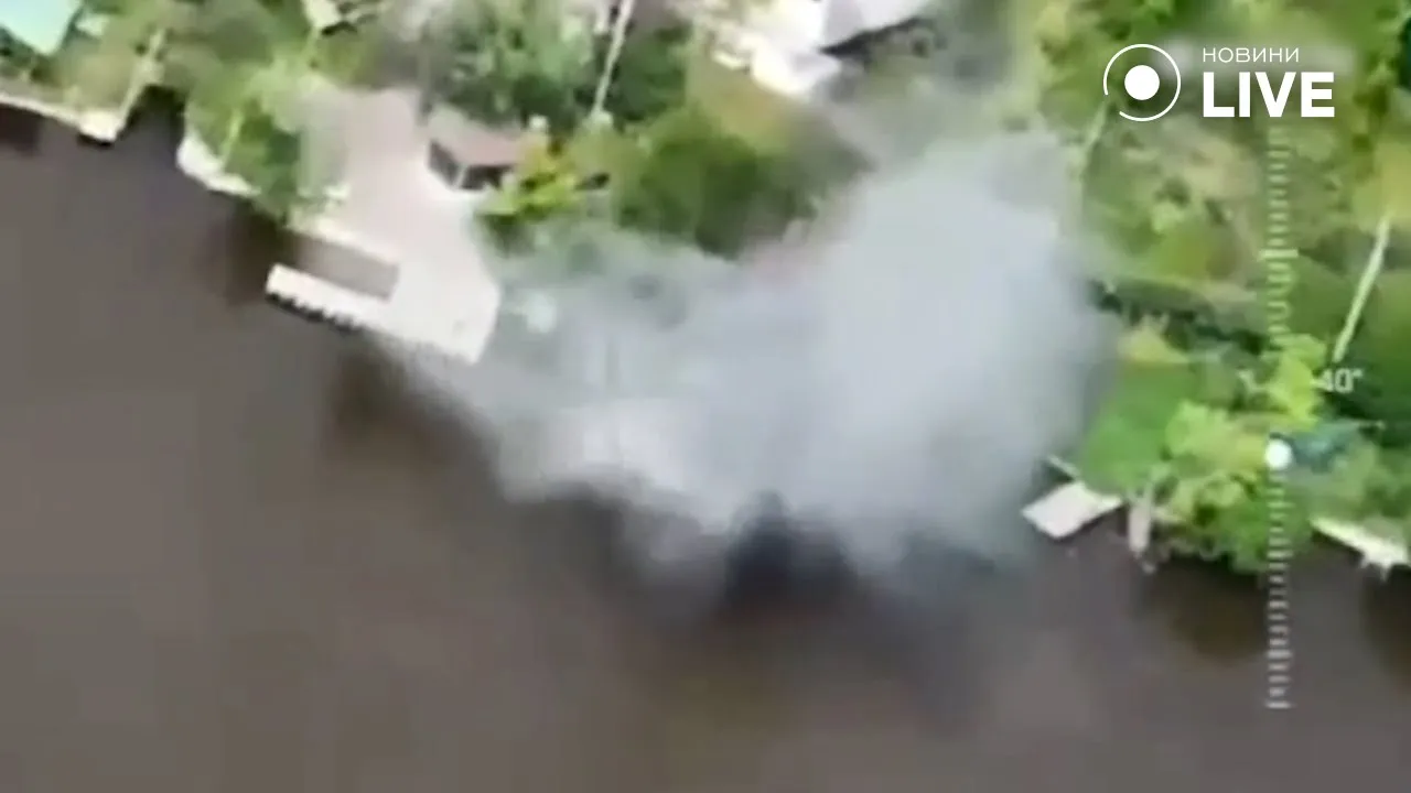 Прикордонники знищили два ворожі човни на Півдні