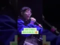 AZUKY LE PARA LA BATALLA A VALLES-T