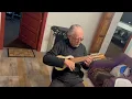 Patricio Castillo interpretando su composicion para Charango de La Partida