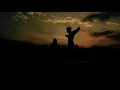 Download Lagu Story wa romantis, pegang tanganku hentikan tawamu sejenak
