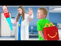 Download Lagu Amelia \u0026 Avelina sneak sweets at the Hospital Adventure with Akim \u0026 Arthur
