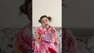 عنزد كتير تعبانه فيديوهات مضحكة لبنى حرب لبنى الصغيرة ضحك 