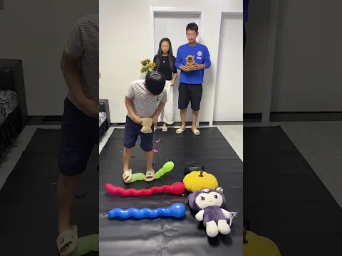 Family Balloon Stomp Challenge #Funny #Comedy #Fun #FunnyShorts #FunnyFails #FunnyGames