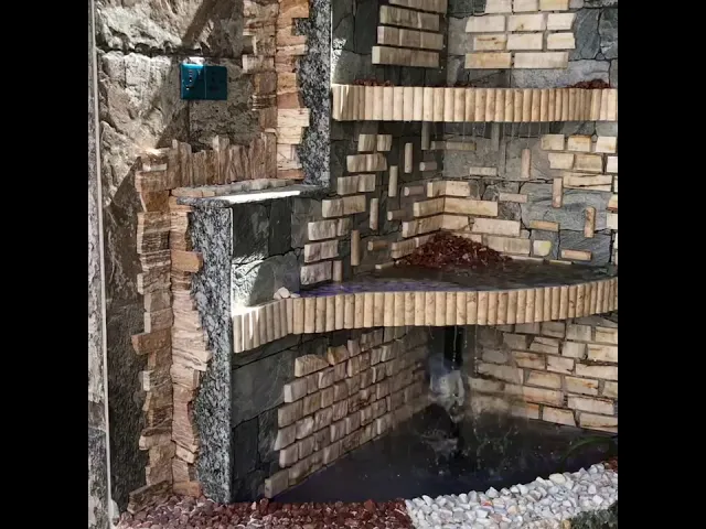 ⁣عمل شلال في حديقة المنزل