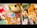 Download Lagu Changcady cùng Cam Cam tham quan bảo tàng gấu với rất nhiều con gấu khổng lồ