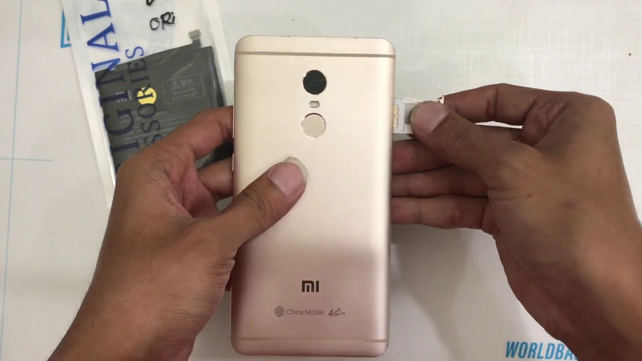 CARA CEPAT BUKA CASING BELAKANG/GANTI BATERAI XIAOMI REDMI 3/3S/3 PRO ~ TUTORIAL. 
