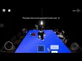 How to throw knife in roblox breaking point