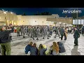 Hanukkah Kaarsen Aansteekceremonie bij de Klaagmuur | Volledige Video!